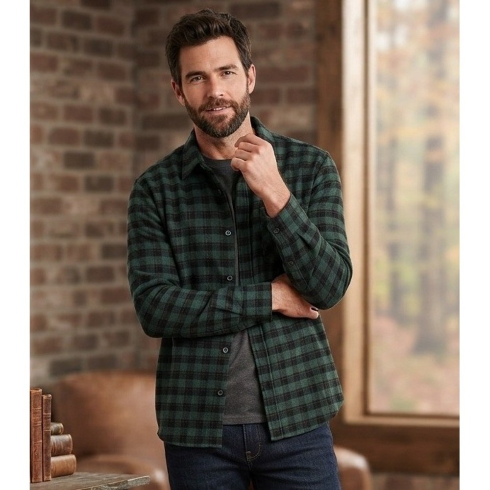 Urban Republic Flannel Plaid Button Down Long Sleeve Shirt Men's M Green Trail